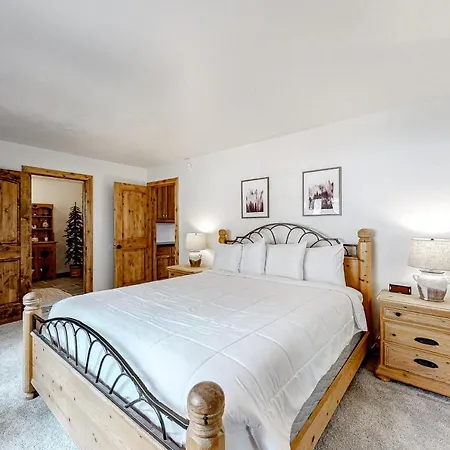 Ski Run Villas 8